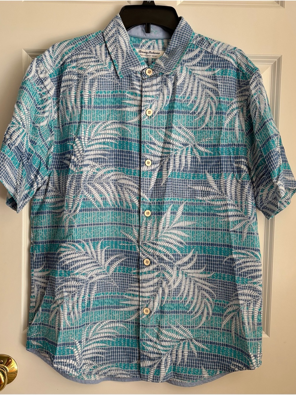 Tommy Bahama Short-Sleeve Button-Up Shirt in Blue and Teal Palm Print